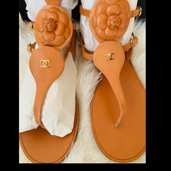 SOLD!🍾🥂3xHost Pick🥳Chanel Camilla Sandals - Picture 10 of 12